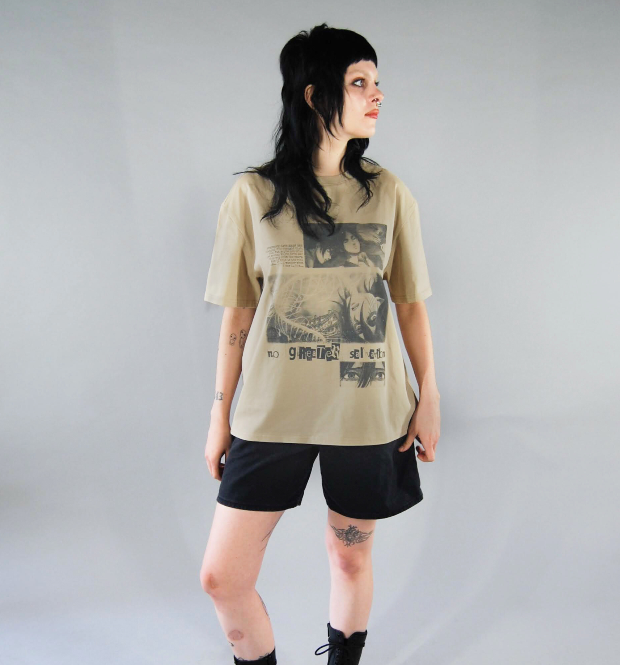 AOT / Camiseta / Sem Salvação